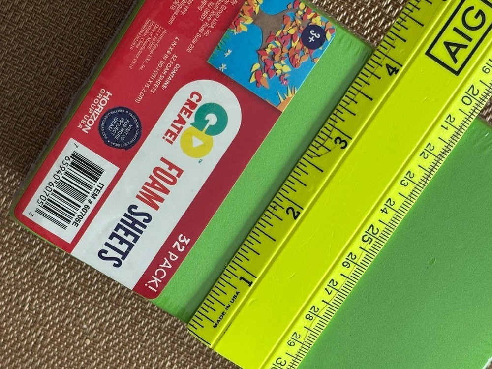 Foam sheets 32 sheets, multicolored, 4 x 6 inches, new