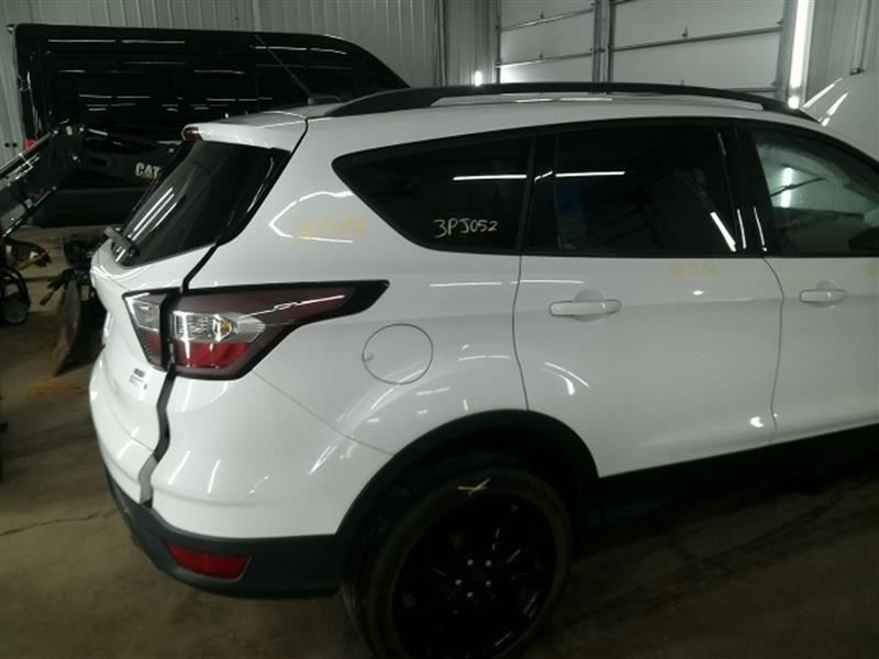 ESCAPE 2017 Fuse Box Cabin 1040172021