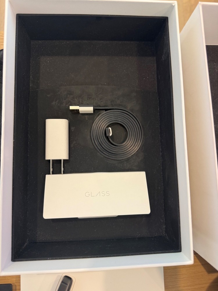 Google Glass XE-C Explorer Edition – Full Kit + Titanium Frame – Charcoal