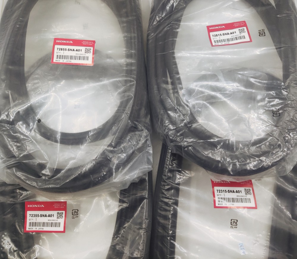 4PCS Rubber Seal Weatherstrip on Body Frame Car For Honda Civic Sedan 2006-2011