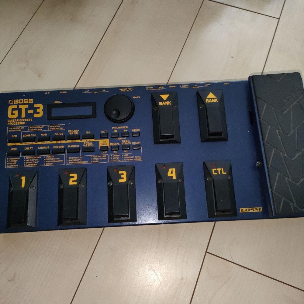 Boss GT-3 Multi-Effects Guitar Effect Processor Pedal free ship JAPAN used