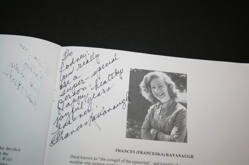 Western Film Fair 1998 Program With 11 Autographs ( Donna Douglas )