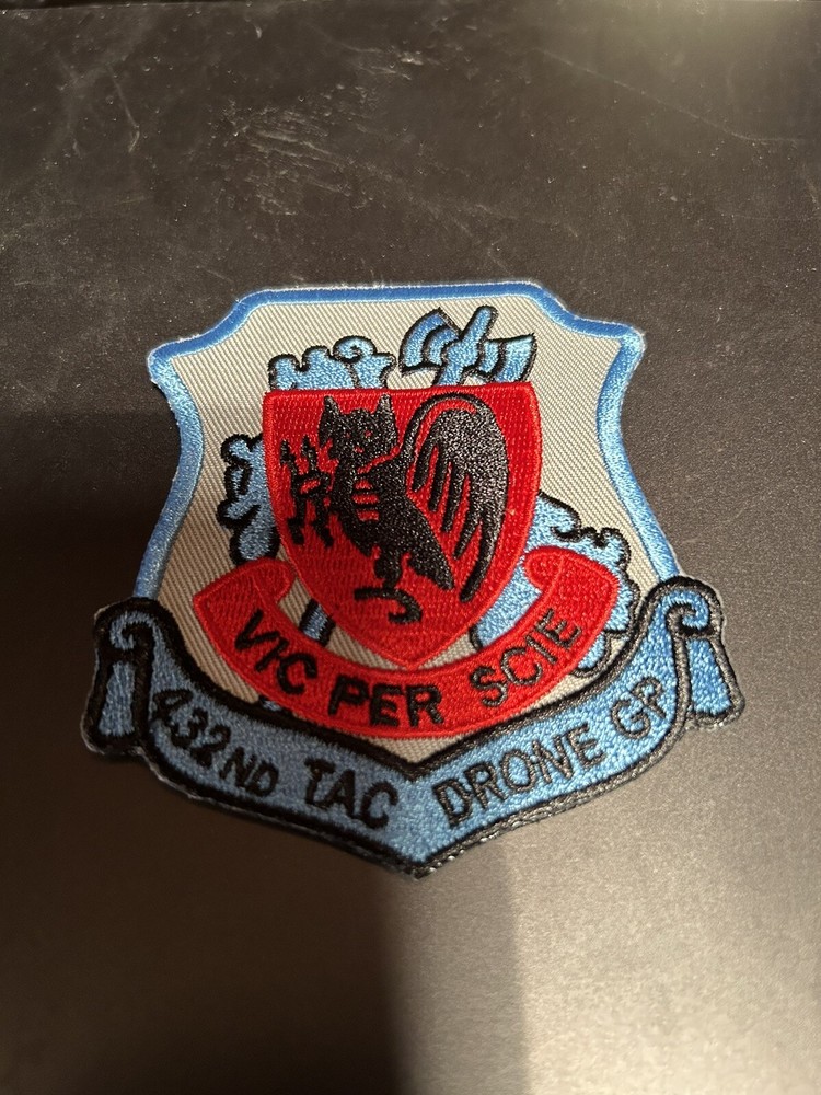 USAF: 432ND TAC 'DRONE' GP UNIFORM PATCH (HOOK BACK)