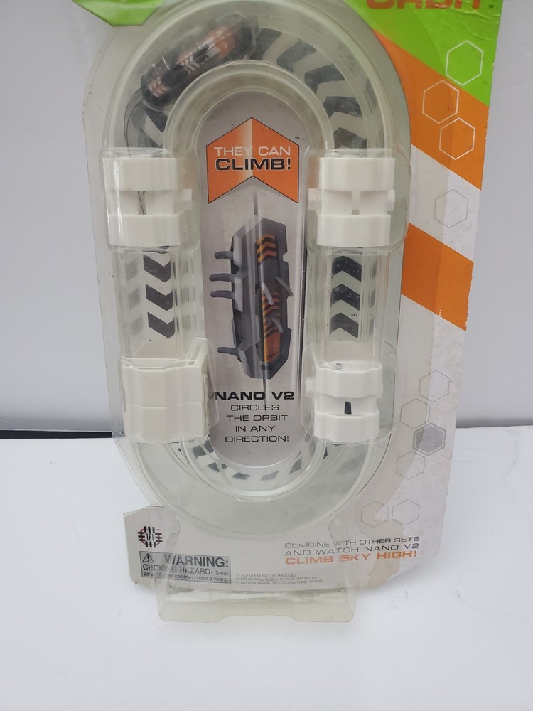 HEXBUG Nano V2 Gravity Defying Robotic Creatures | Orbit | 3+ | New! | 477-2901