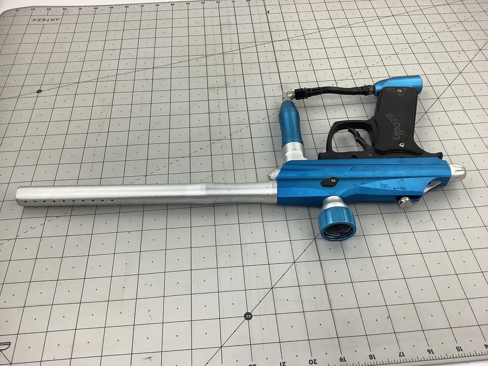 Azodin Kaos 2 Paintball Marker - Metallic Blue And Silver untested