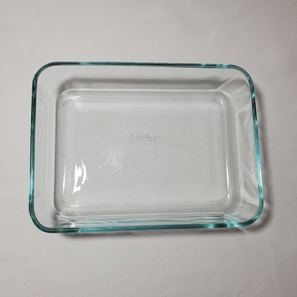 PYREX USA Rectangular Baker Clear Tinted Glass 3 Cups Style 7210