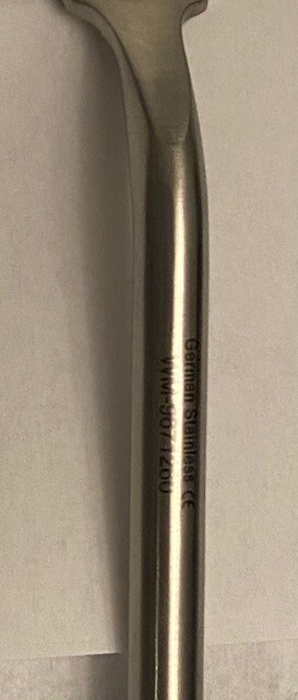 WM9671260--SOFT TISSUE SHOULDER RETRACTOR 10" DEPTH FROM BEND 3"