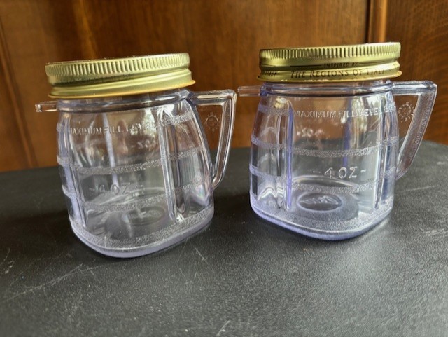 Osterizer Blender Mini-Blend Container Jars 5 jars 5 Lids 1/2 Pint
