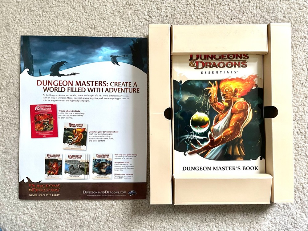 Dungeons & Dragons Essentials Dungeon Master's Kit 2010 Only Missing 1 Token