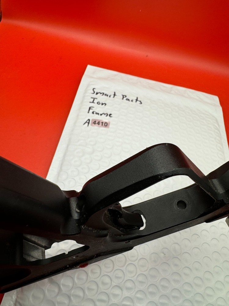 Smart Parts Ion Frame