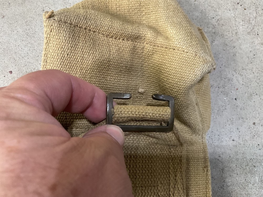 British WWII Ammo Pouch Tan Button Snap 1940
