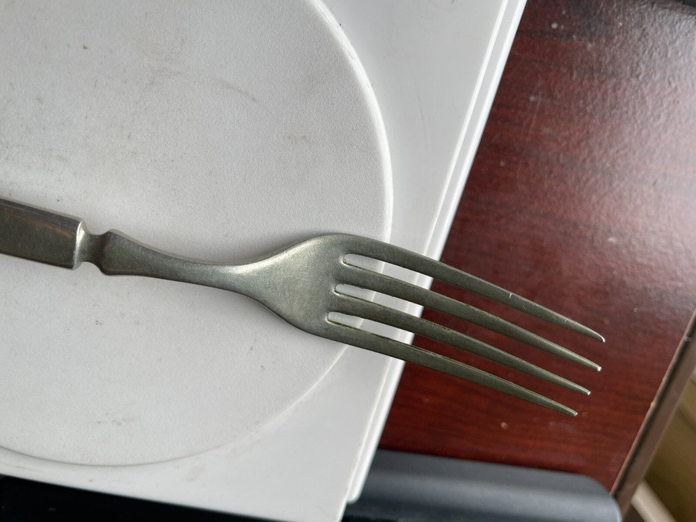 M.W. & Co. Panama Silver 7.25" Fork 56g