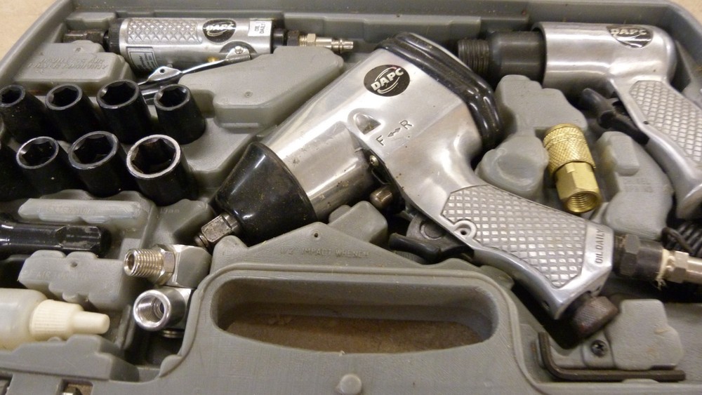 DAPC DeVilbiss Air Tool Kit Power Wrench Ratchet