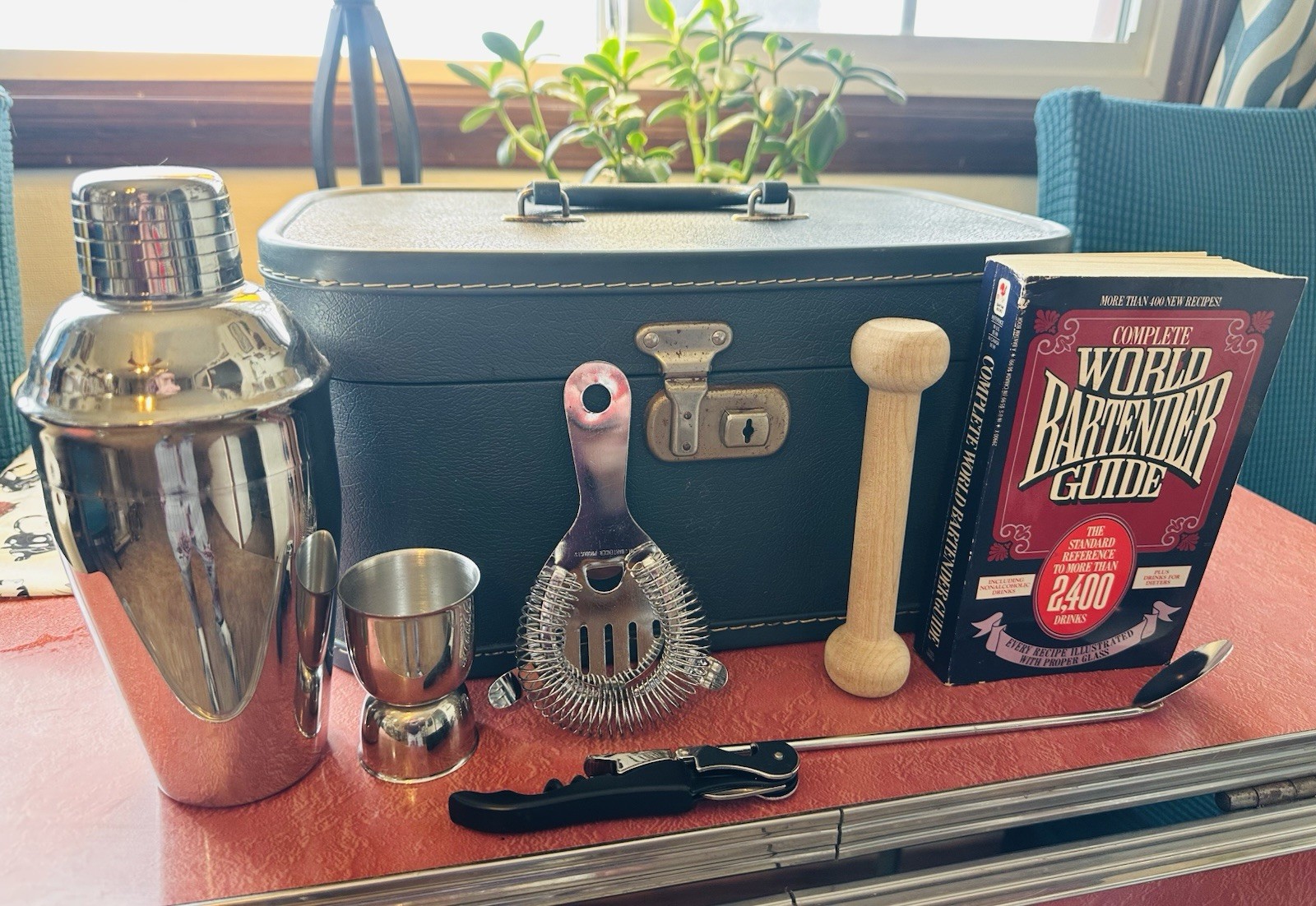 Vintage Bartender / Bartending Portable Cocktail Traveling Bar Kit With Case