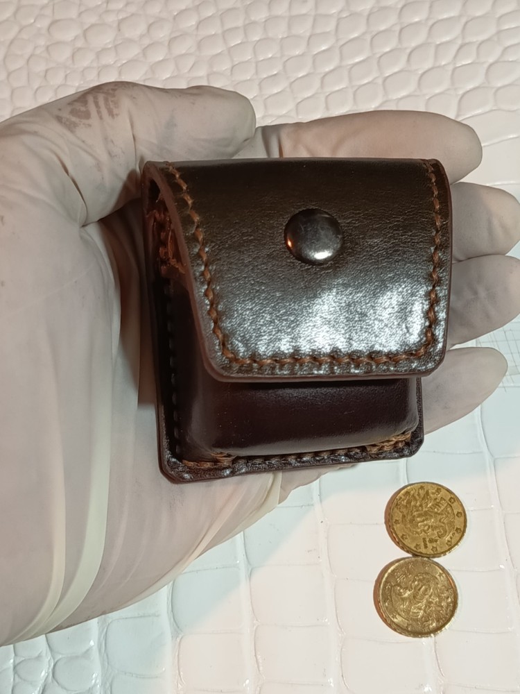 Handmade rigid leather keychain, keychain..