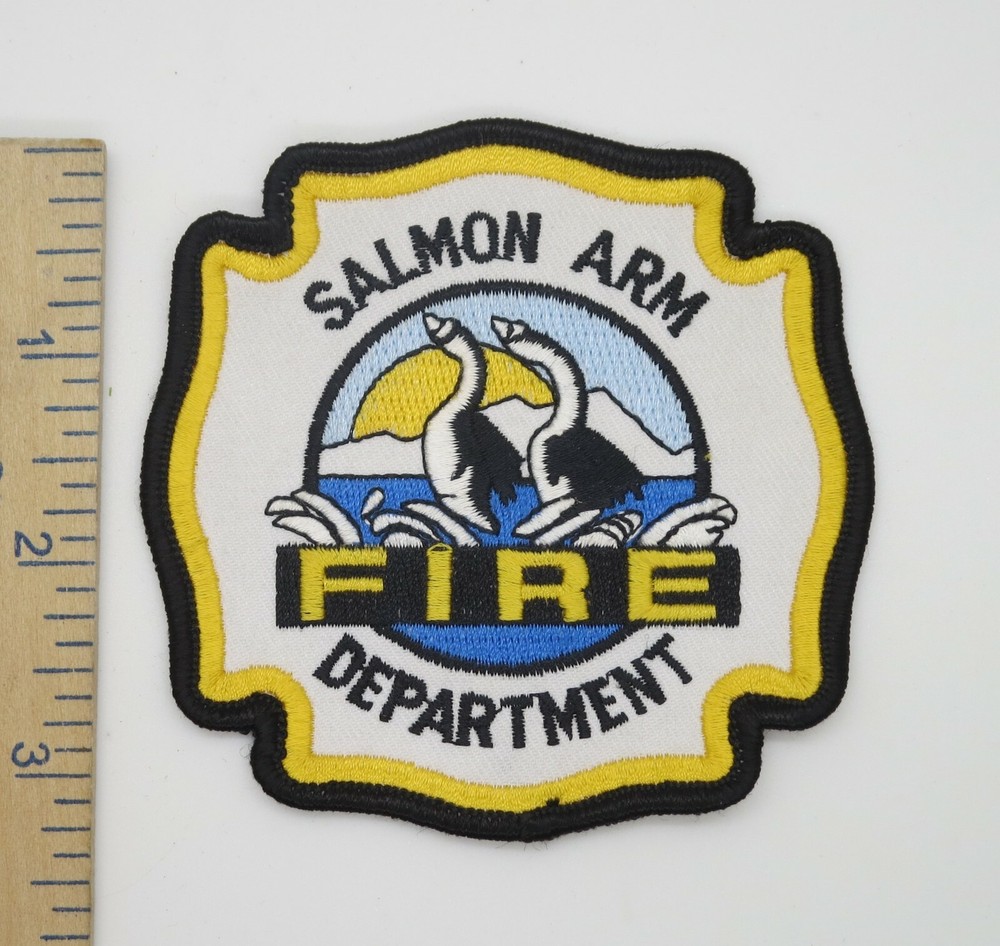 SALMON RIVER B.C. CANADA FIRE DEPARTMENT PATCH Original Vintage