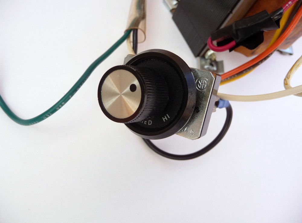 Pelton & Crane LFC II Ceiling Light Power Transformer And Dimmer Switch