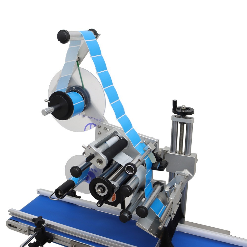 110V Automatic Plane Labeling Machine for Flat Surface Square Labeler 1.57-6.3in