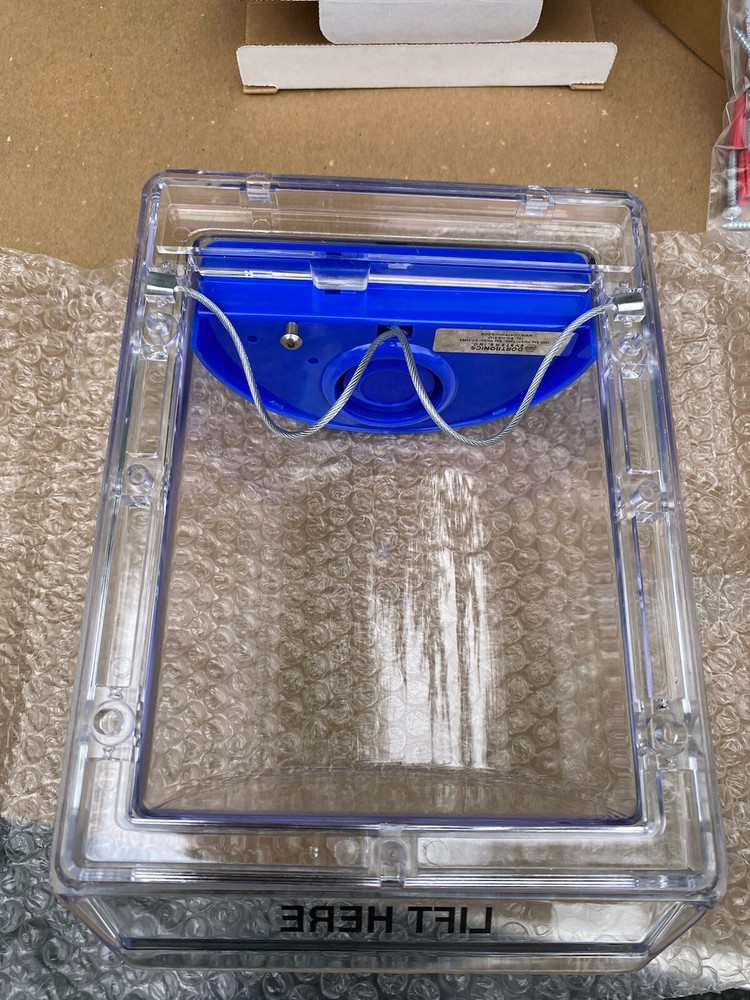 DORTRONICS 6510/COV/S Pull Station Guard With Cover Unused