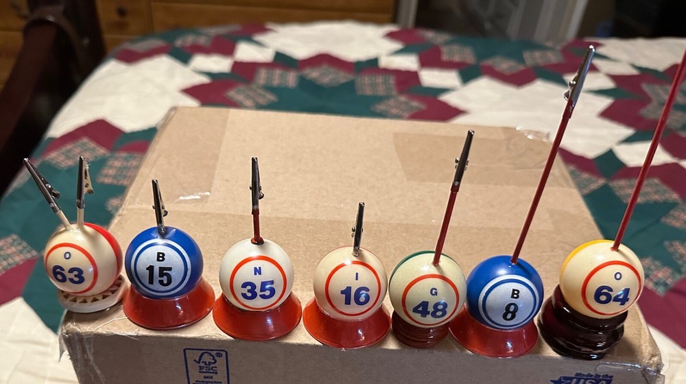 CUSTOM TICKET/NOTE HOLDER BINGO BALL