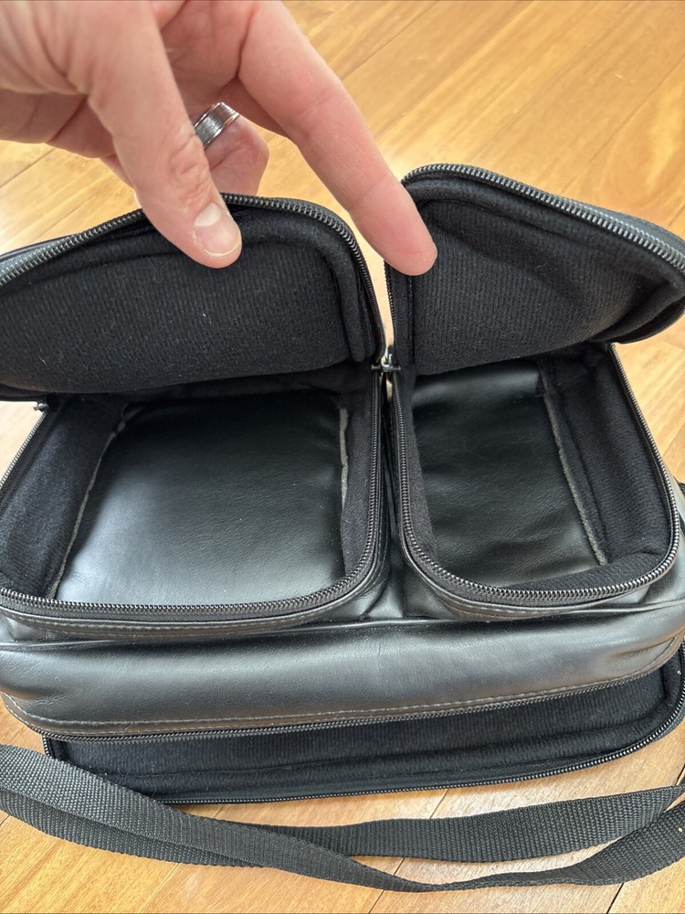 Discwasher Faux Leather Black CD Case