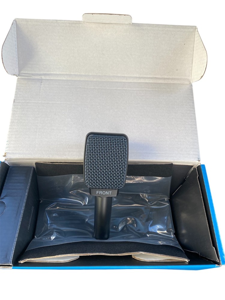Sennheiser e 906 Dynamic Wired Professional Microphone