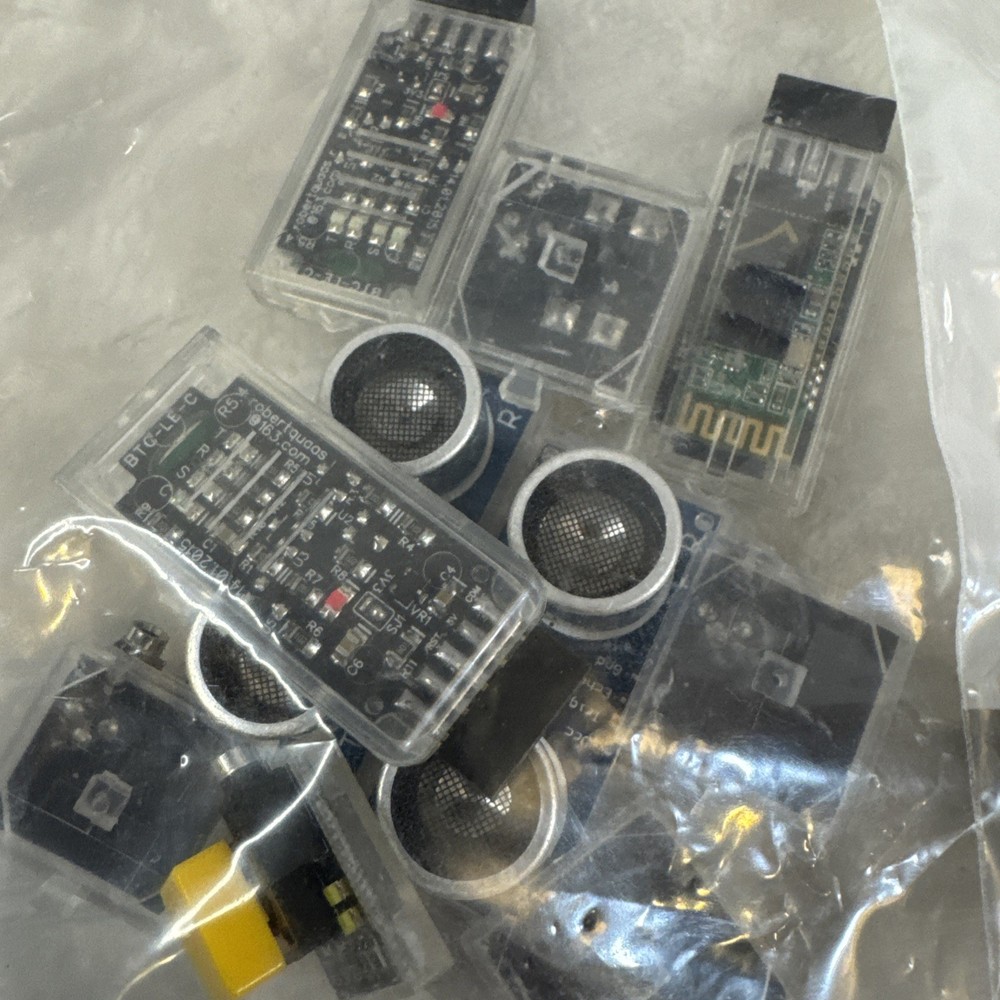 PCS Edventures Discover Robotics Programming Various Parts Large Lot