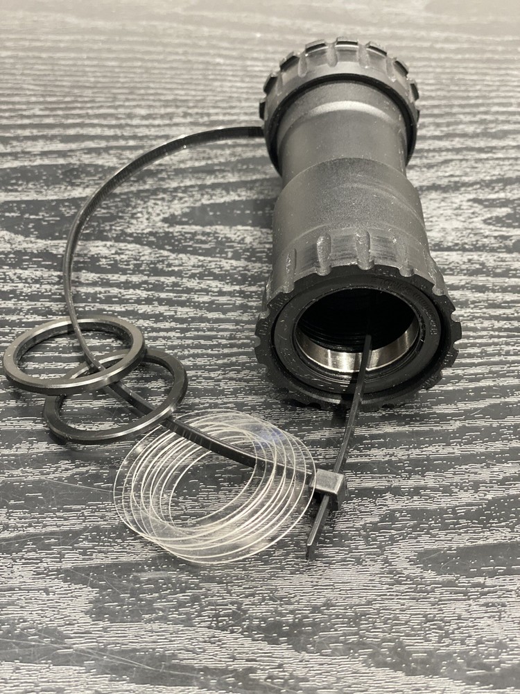 TOKEN Ninja Lite Bottom Bracket BB38624PS Shimano Crank