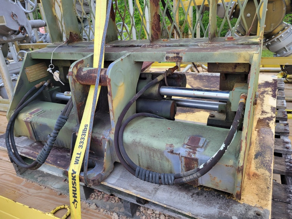 Lull Fork Carriage
