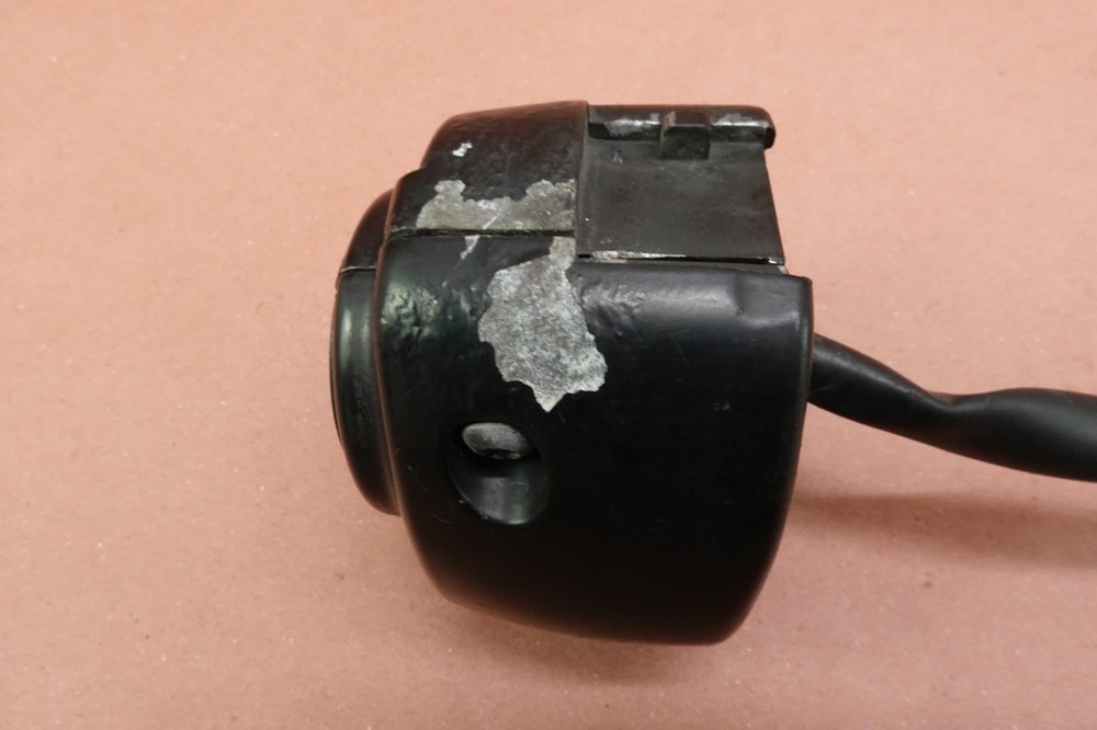 2002-2004 HARLEY-DAVIDSON SOFTAIL Standard FXST LEFT CONTROL HORN SIGNALS SWITCH
