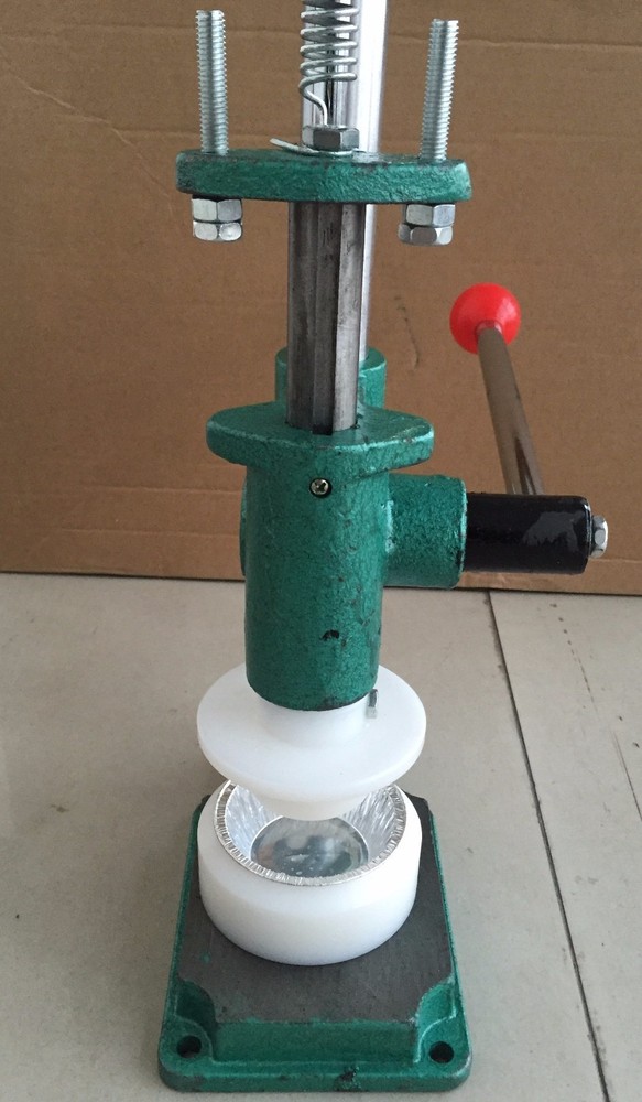 New Manual Egg Tarts Skin Moulding Machine Egg TartsForming Processing Making