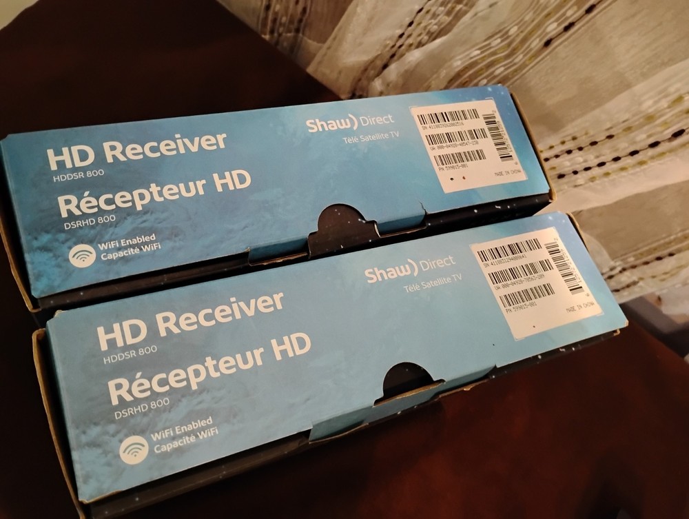 2X ARRIS Shaw Direct HD DVR Receiver Model HDDS800 w/ Remote & box