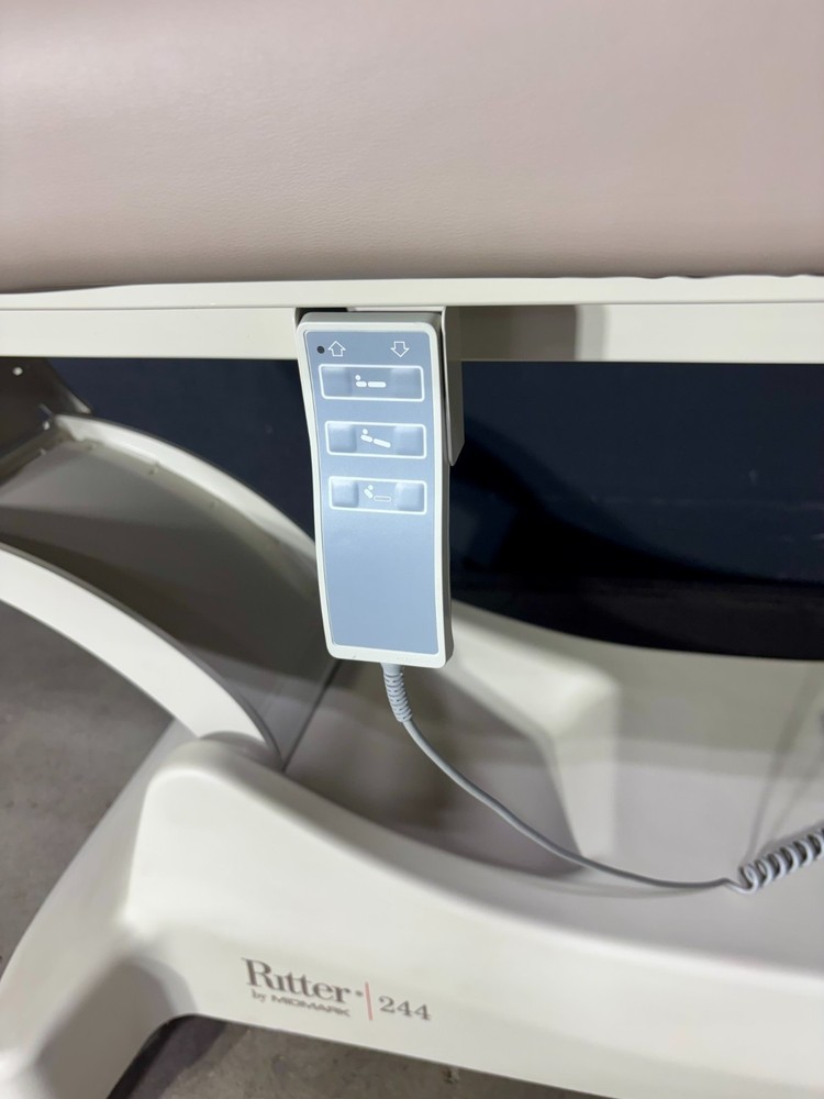 Midmark Ritter 244 Exam Table powered High-Low Bariatric
