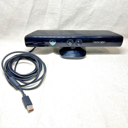 Xbox 360 Kinect Sensor complete with box.