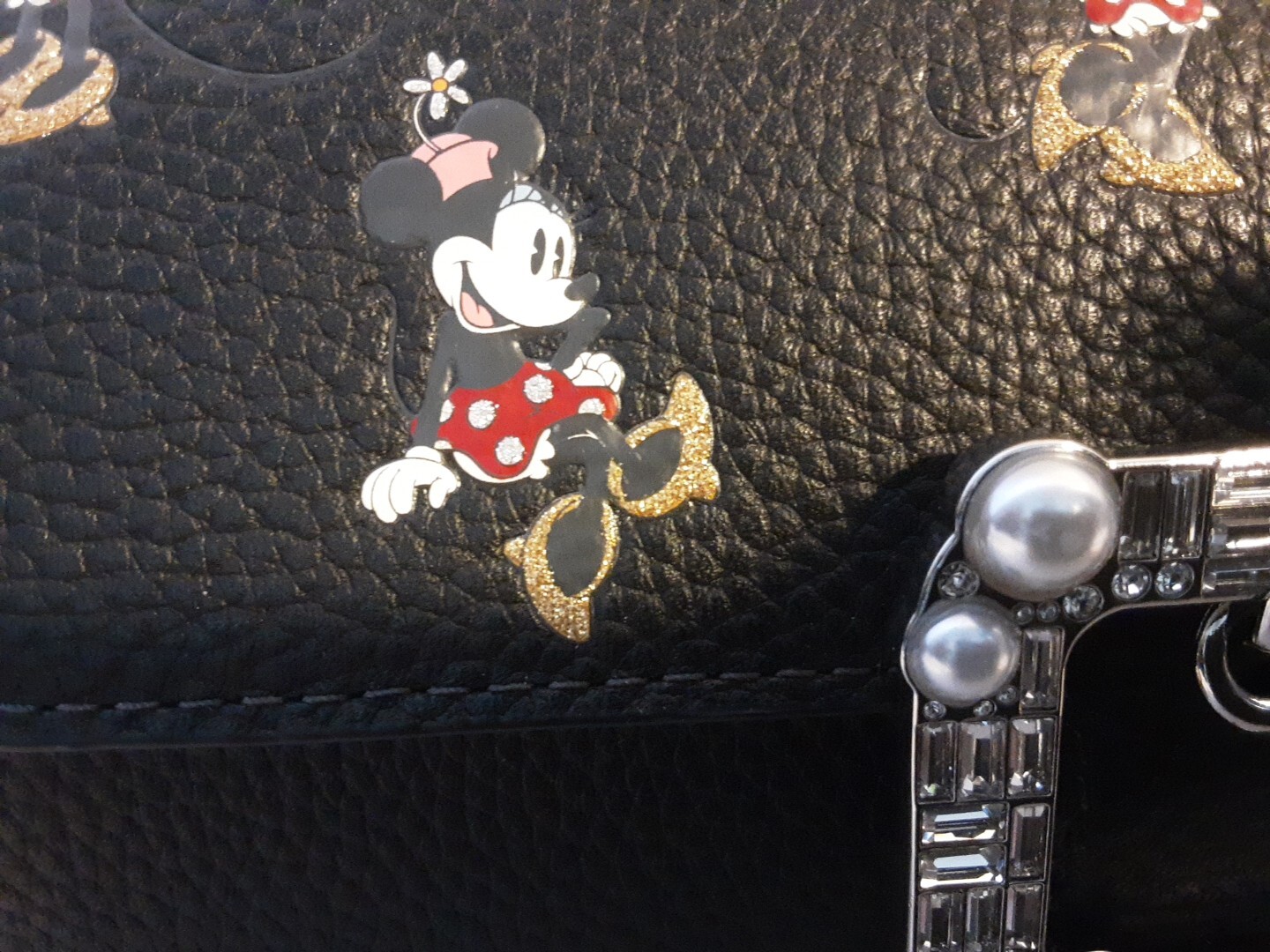 New with tag Kate Spade Disney Parks Minnie Mouse Leather Wallet Crossbody Bag