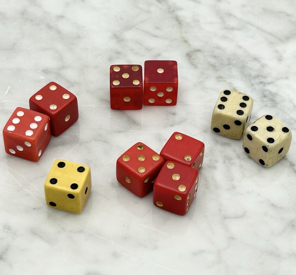 10 Vintage Dice Translucent Cherry Red Tan Bakelite Black White Pips Random Sets