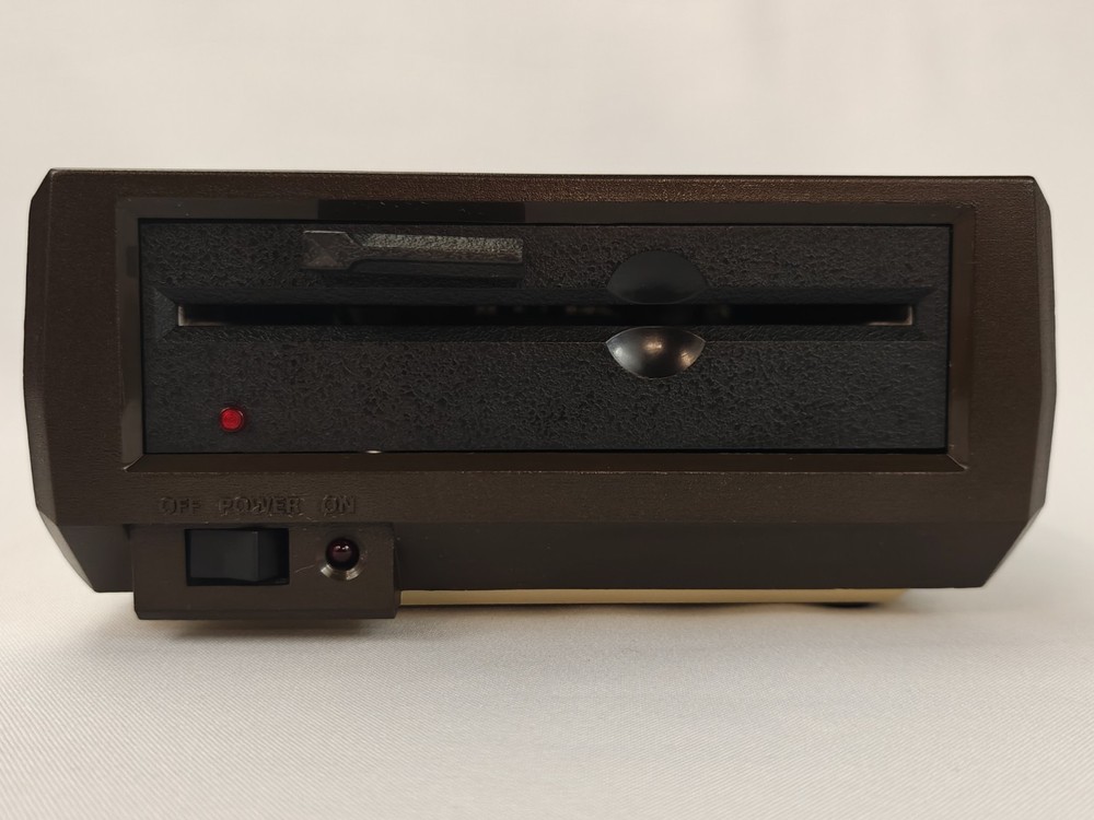 Atari 1050 Disk Drive Very Good Condition Reconditioned Tested + DOS 2.5