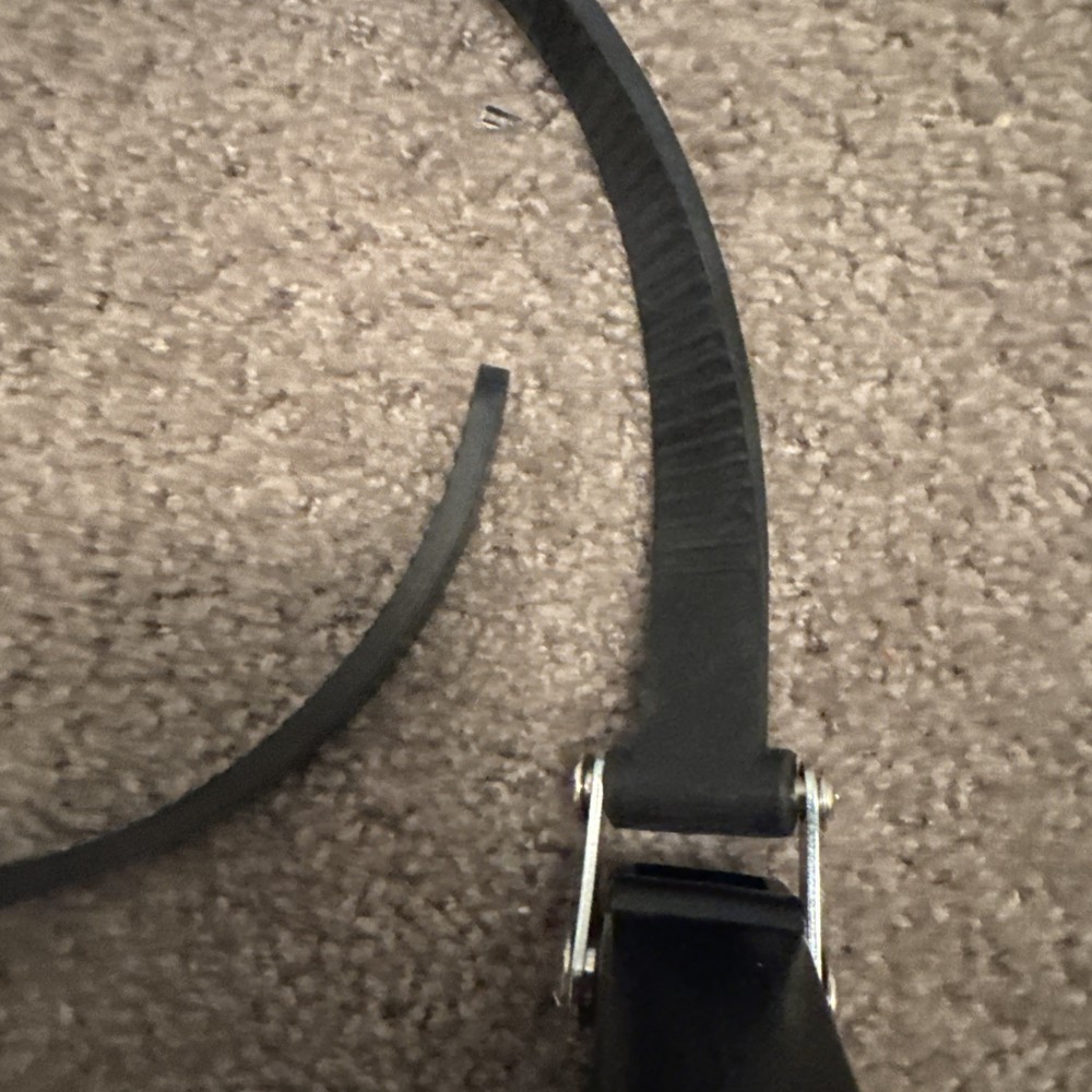 Husky 8 Inch Strap Wrench New