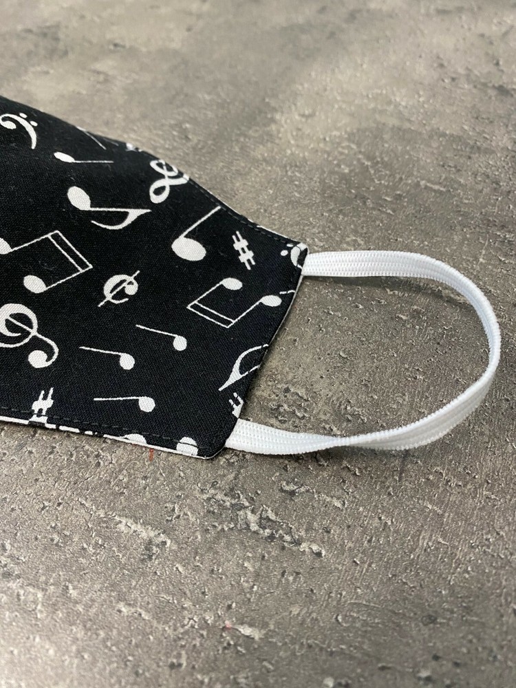 Reversible/Reusable 2-in-1 Two Way Musical Notes Face mask Black & White 