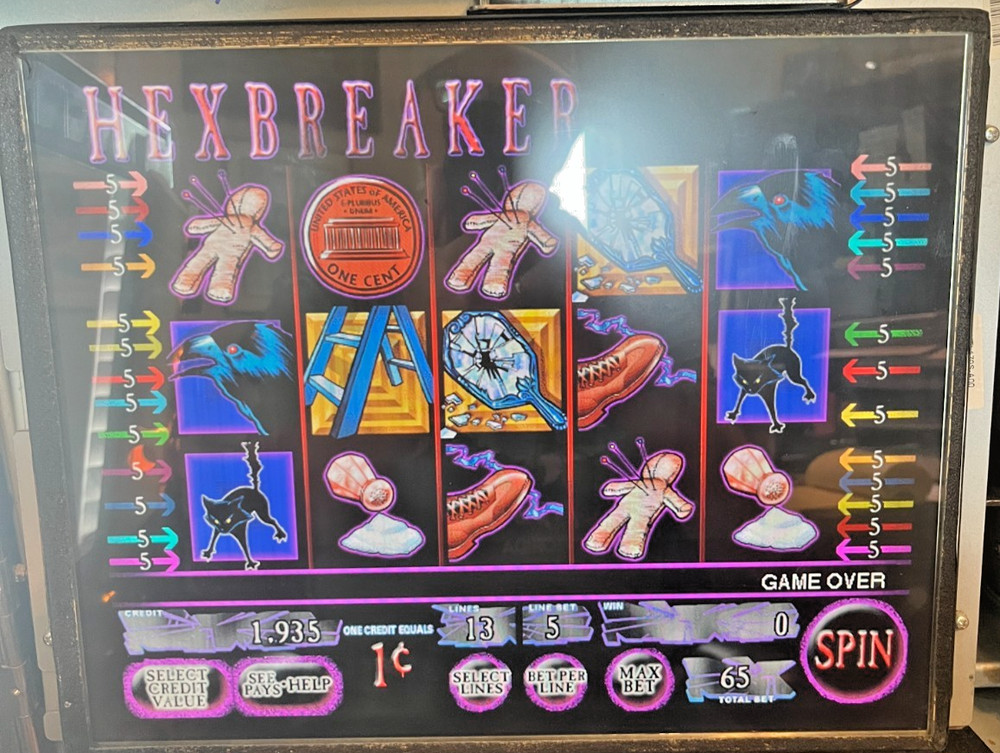 IGT Hexbreaker Software 5R 13 Pay Lines Multi-Denom