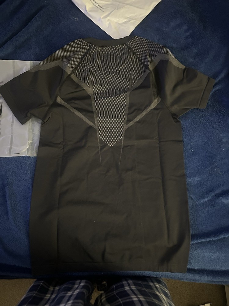 gymshark onyx v5 grey medium