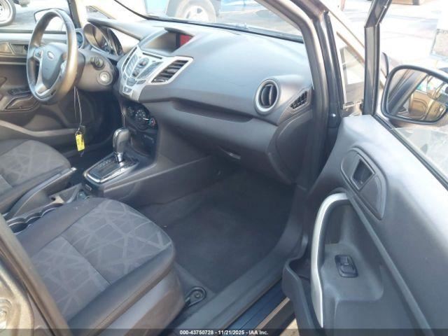 FIESTA 2011 Glove Box 4905598