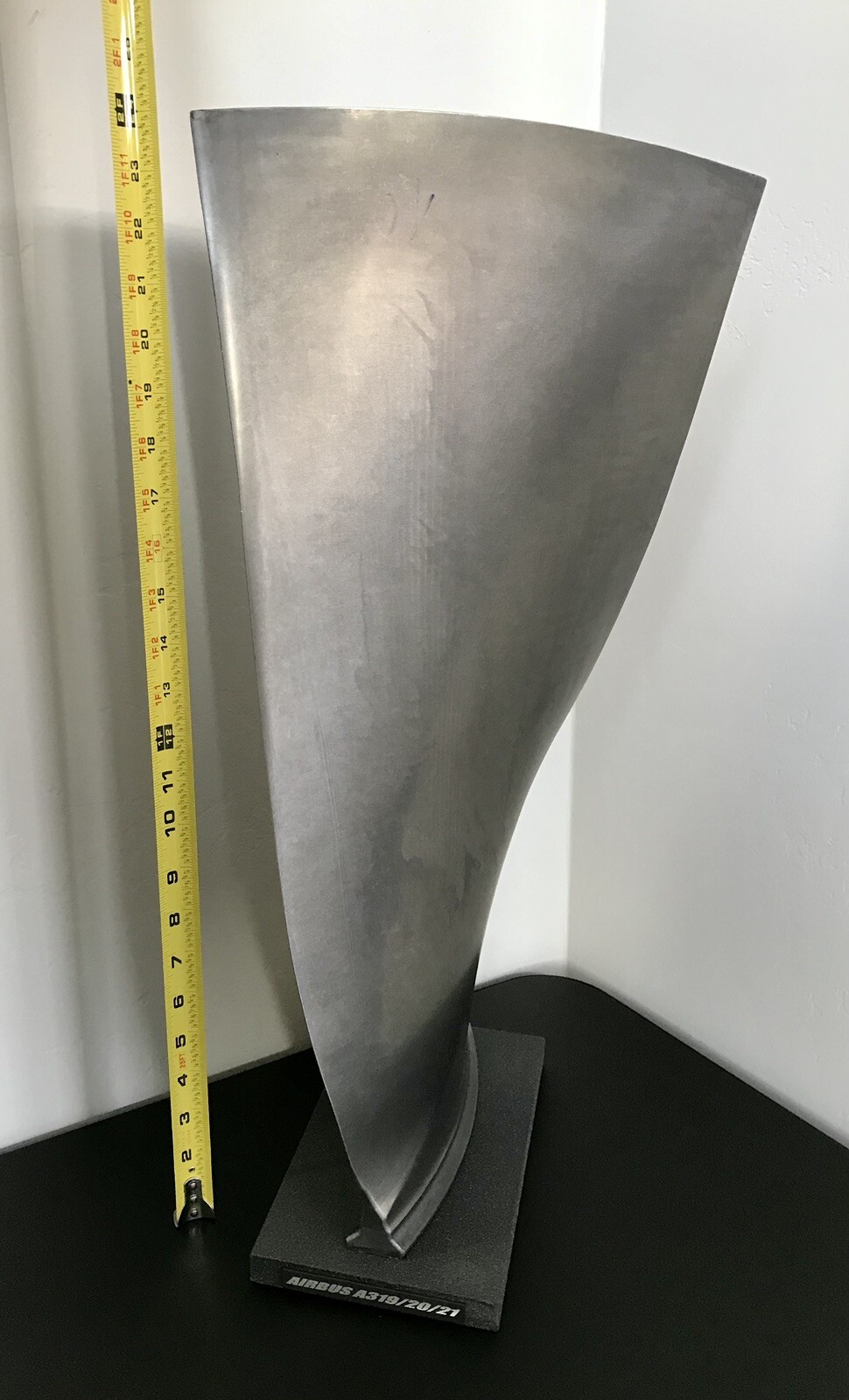 Airbus A320 Titanium Jet Engine Fan Blade. Rolls Royce disk airline Pilot Gift