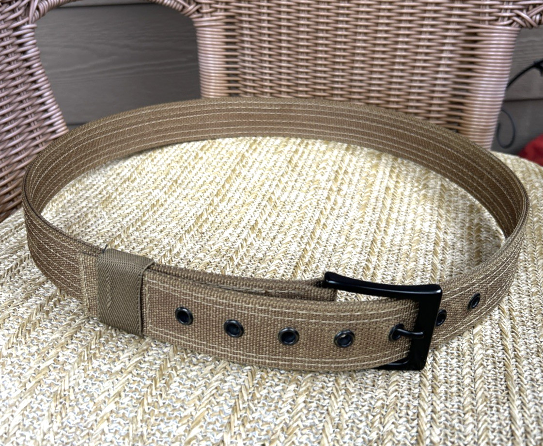 Ciguera Gear Company Dark Khaki Belt Size Medium Black Buckle Emissary EDC New
