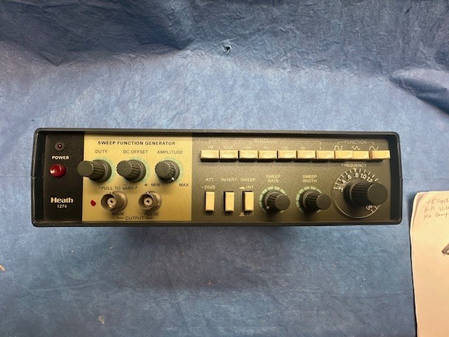 HeathKit sweep function generator model 1274