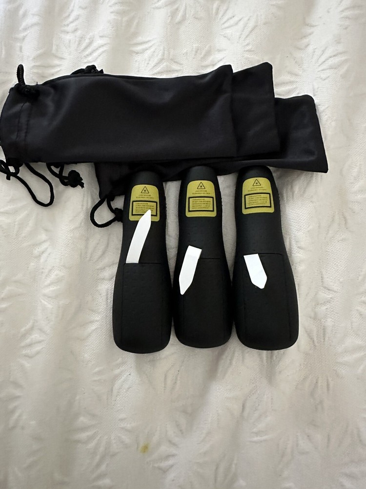 3 - Three Logitech R400 Wireless Presenter (910-001355) (x3). GENUINE