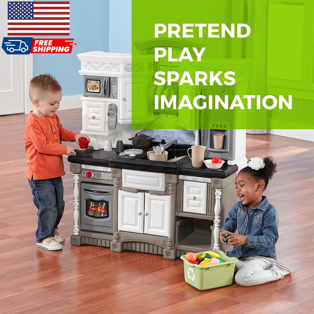 Step2 Lifestyle Dream Kitchen Toddler Plastic Kitchen Playset