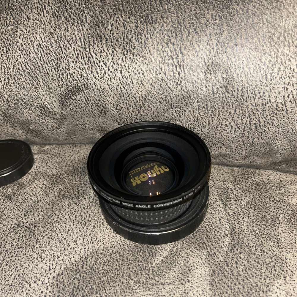 Raynox Wide Angle Conversion Lens 0.7x. F