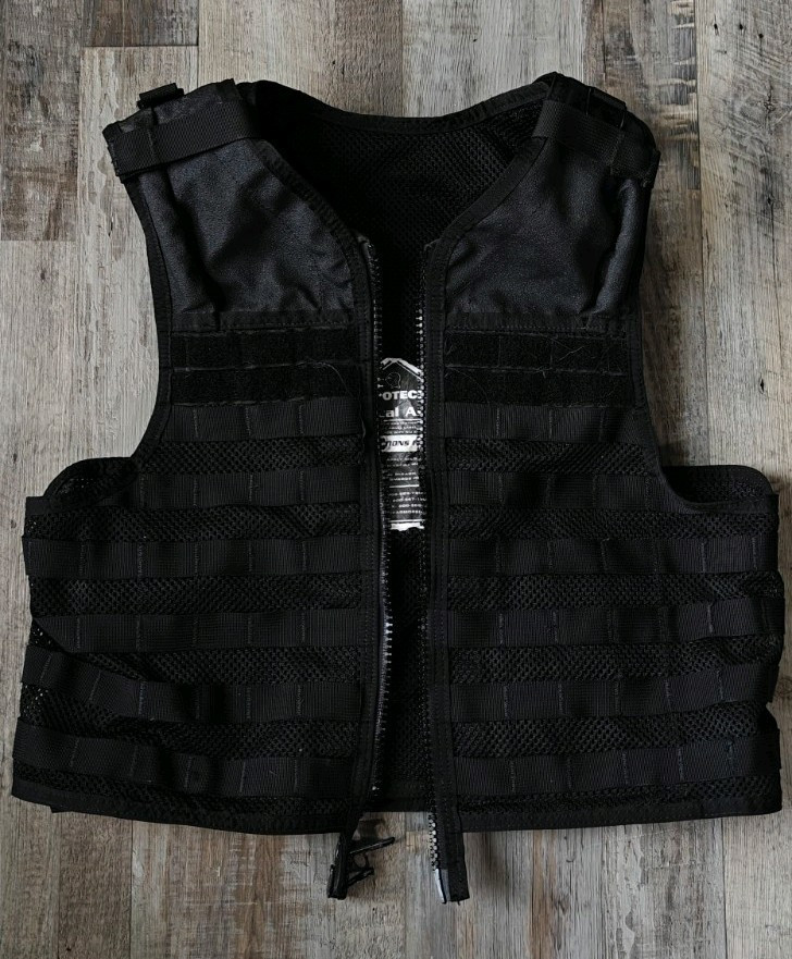 PROTECH Tactical Armor Carrier, Black, Sz. M, Center Zip, No inserts