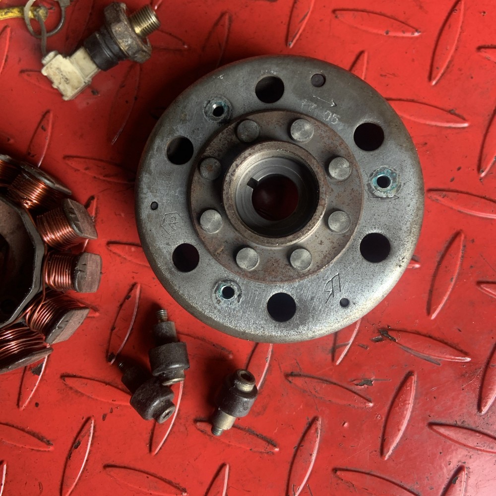 PIAGGIO X8 125 2006 STATOR AND FLYWHEEL